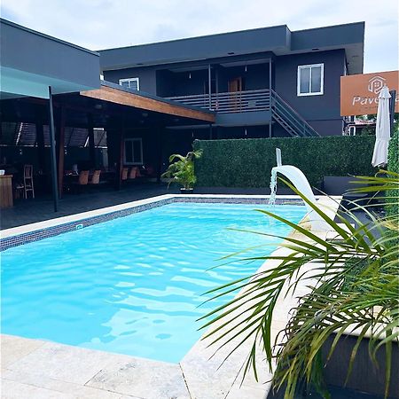 Pavema Apartments パラマリボ エクステリア 写真