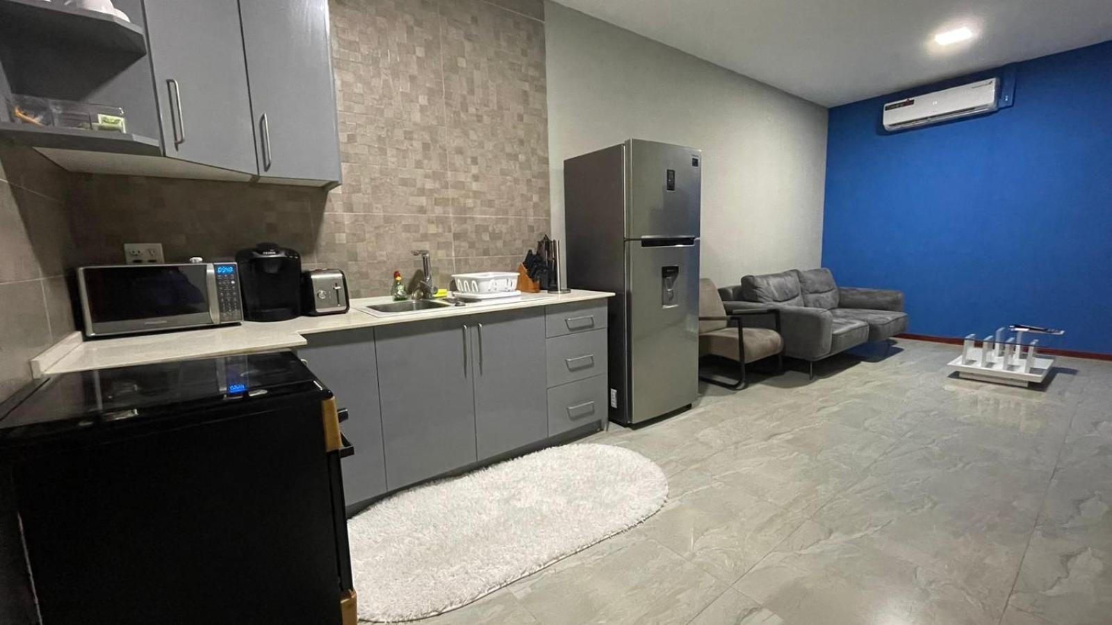 Pavema Apartments パラマリボ エクステリア 写真